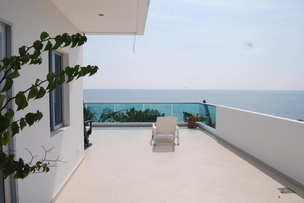 Casa En La Playa Majuga